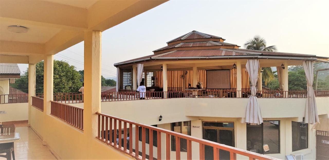Paloma Guest House Kenema ภายนอก รูปภาพ